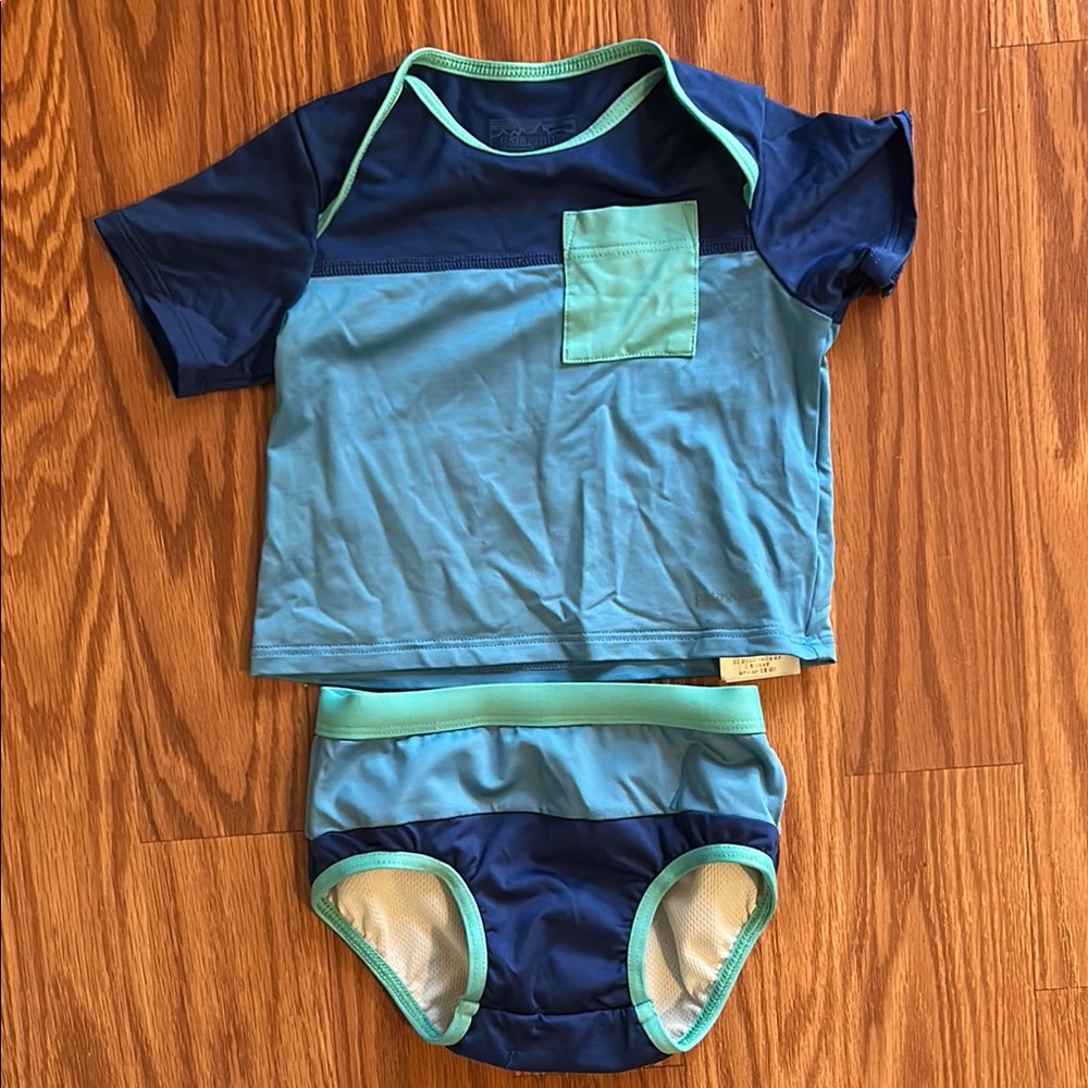 Patagonia Kids Navy and Light Blue Rashguard Set